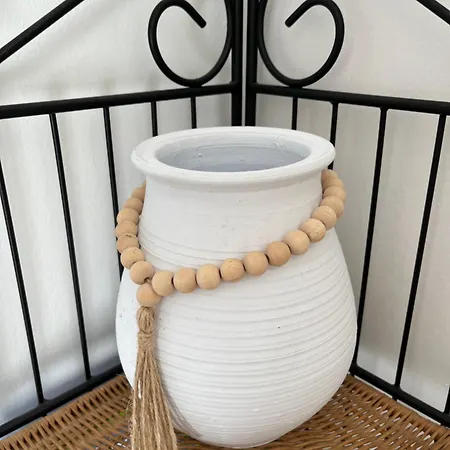 Deux Pièces Donnant Sur Un Jardin *